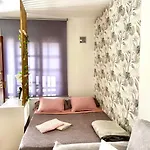 Acogedor Loft En Recinto Privado - Terapia Salada Estepona